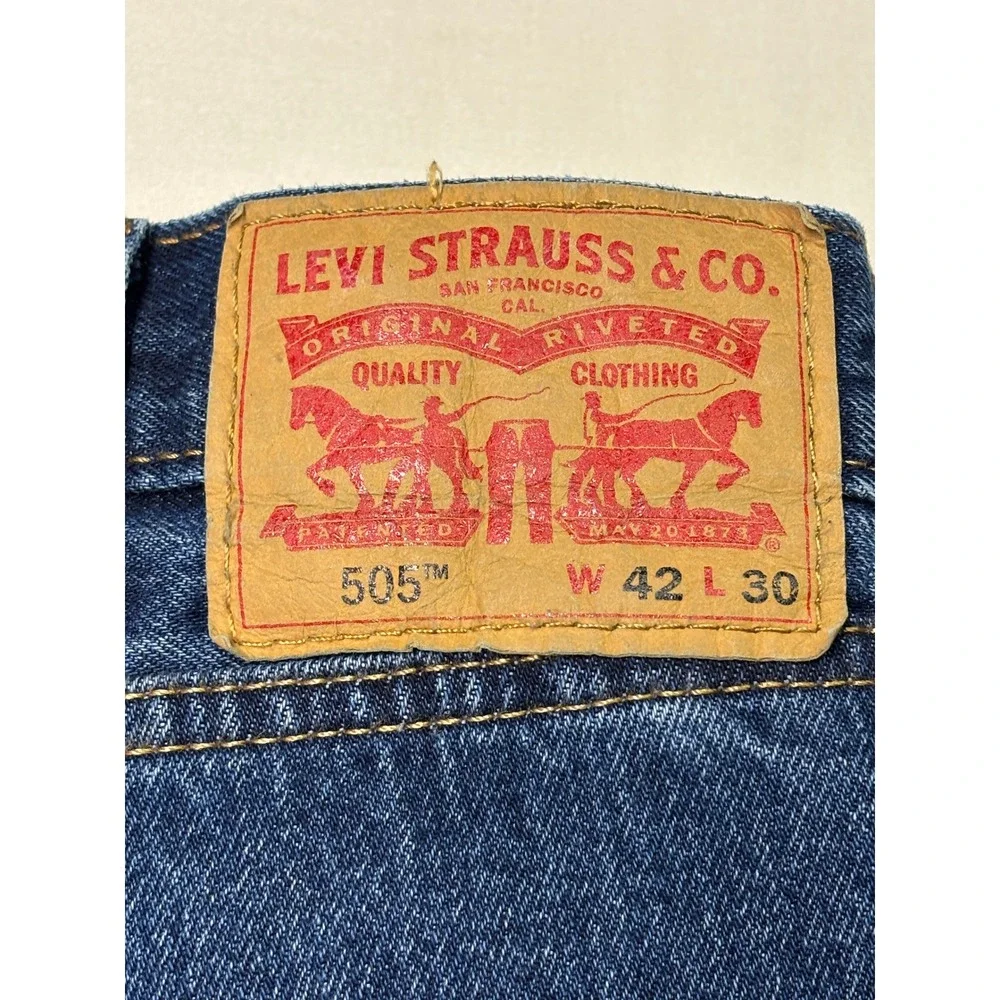 Levis 505 Regular Fit Straight Leg Mens Jeans Medium Wash Blue‎ W42 L27